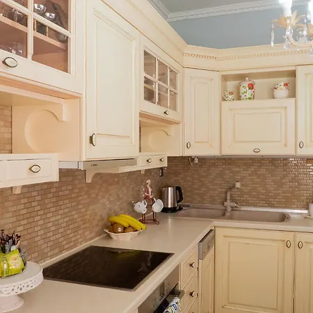 Zoe Maisonette Apartament